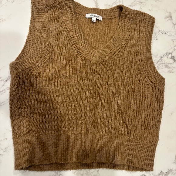 Madewell sweater vest - Picture 5 of 6